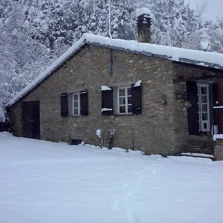 بيت للعطل A Bossolasco Con Piscina *