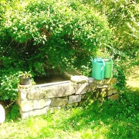 Hébergement de vacances A Bossolasco Con Piscina