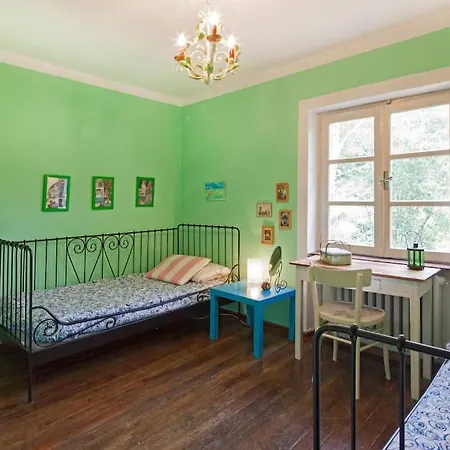 Casa de Férias A Bossolasco Con Piscina