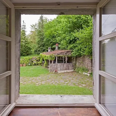 بيت للعطل A Bossolasco Con Piscina *