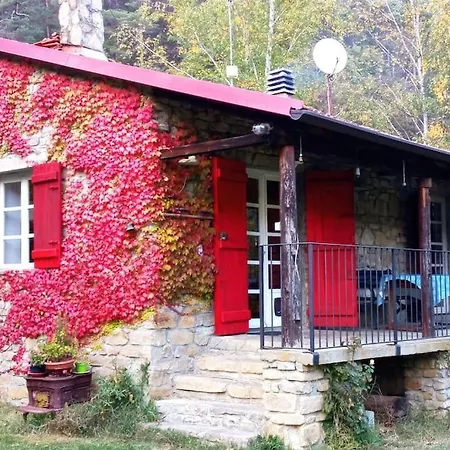 Casa de Férias A Bossolasco Con Piscina