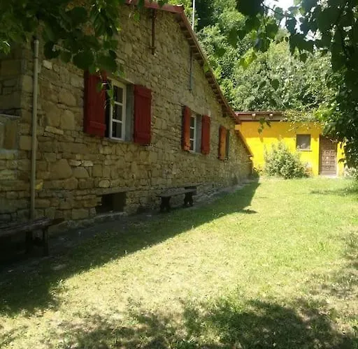Casa vacanze A Bossolasco Con Piscina