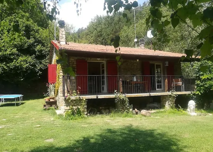 A Bossolasco Con Piscina Niella Belbo