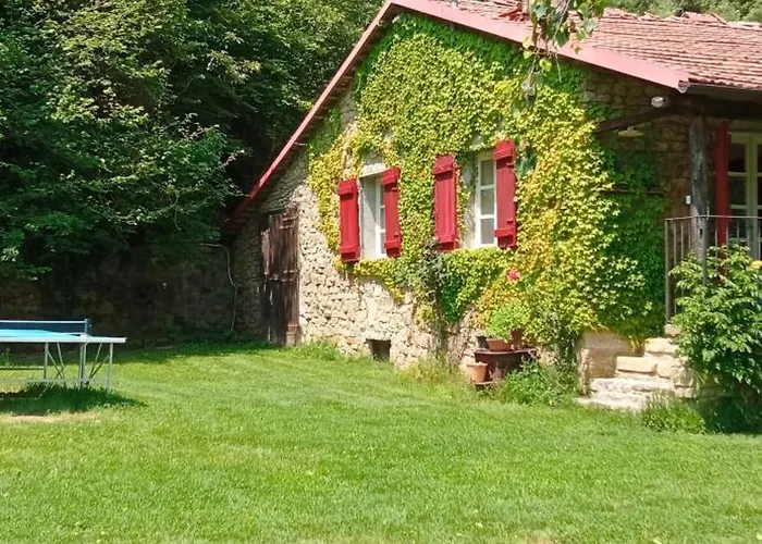 A Bossolasco Con Piscina Casa vacanze